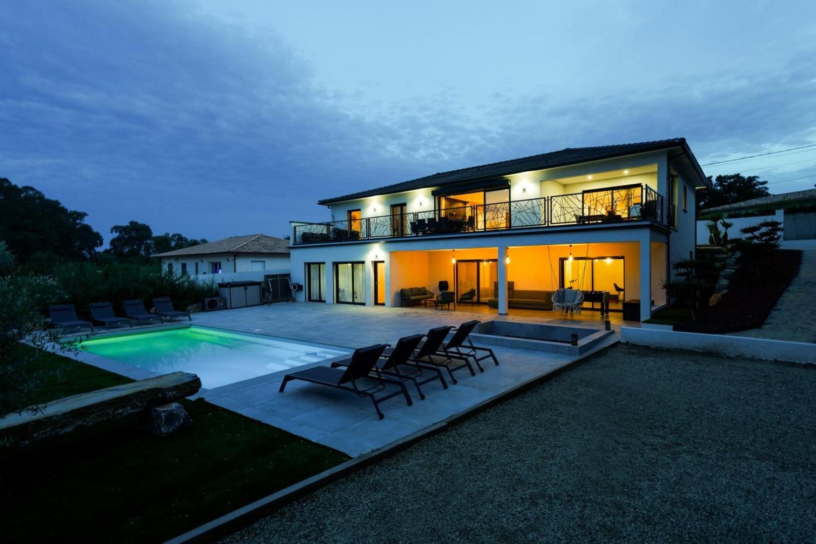 Tres Belle Villa A Ghisonaccia Avec Piscine Chauffee Εξωτερικό φωτογραφία
